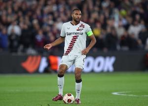 每体：阿劳霍续约之后，巴萨免签若纳坦-塔交易被暂时搁置